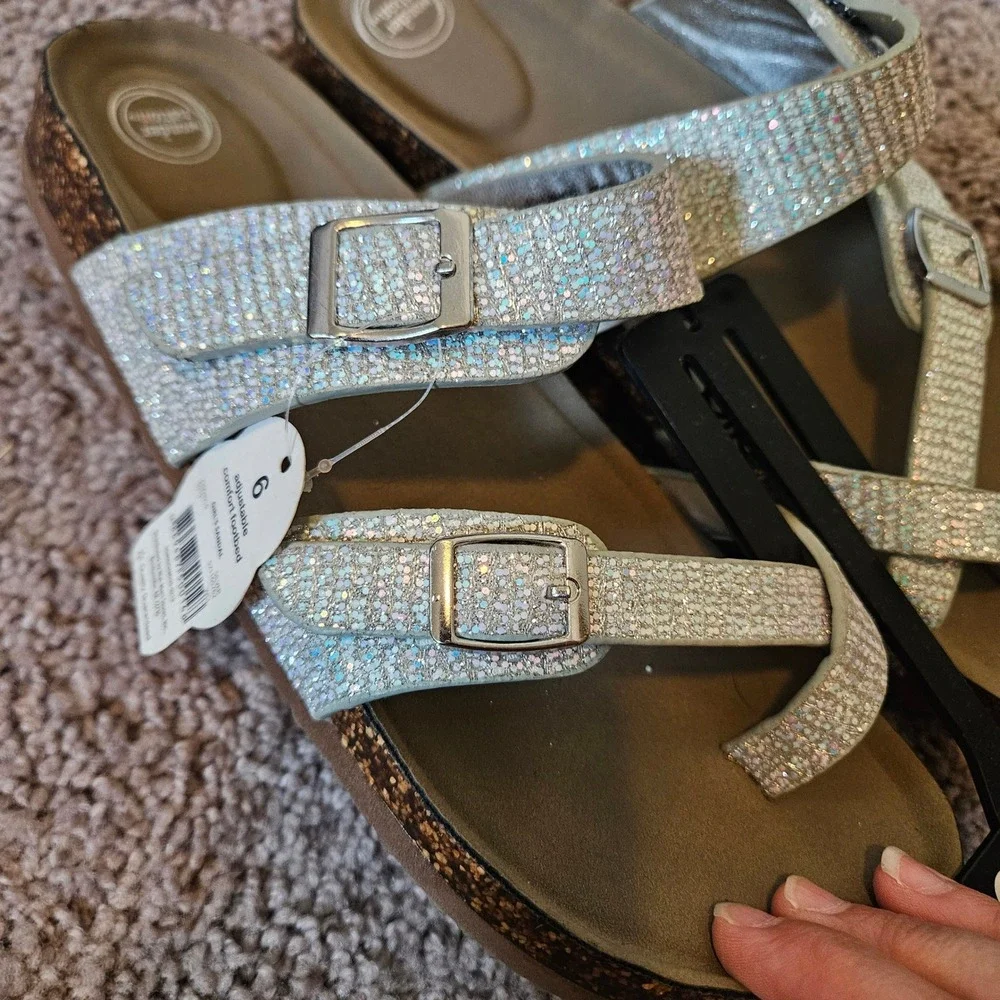 Wonder Nation Sandals Girls‎ Size 6 Silver NEW Glitter Adjustable Sparkly Slides